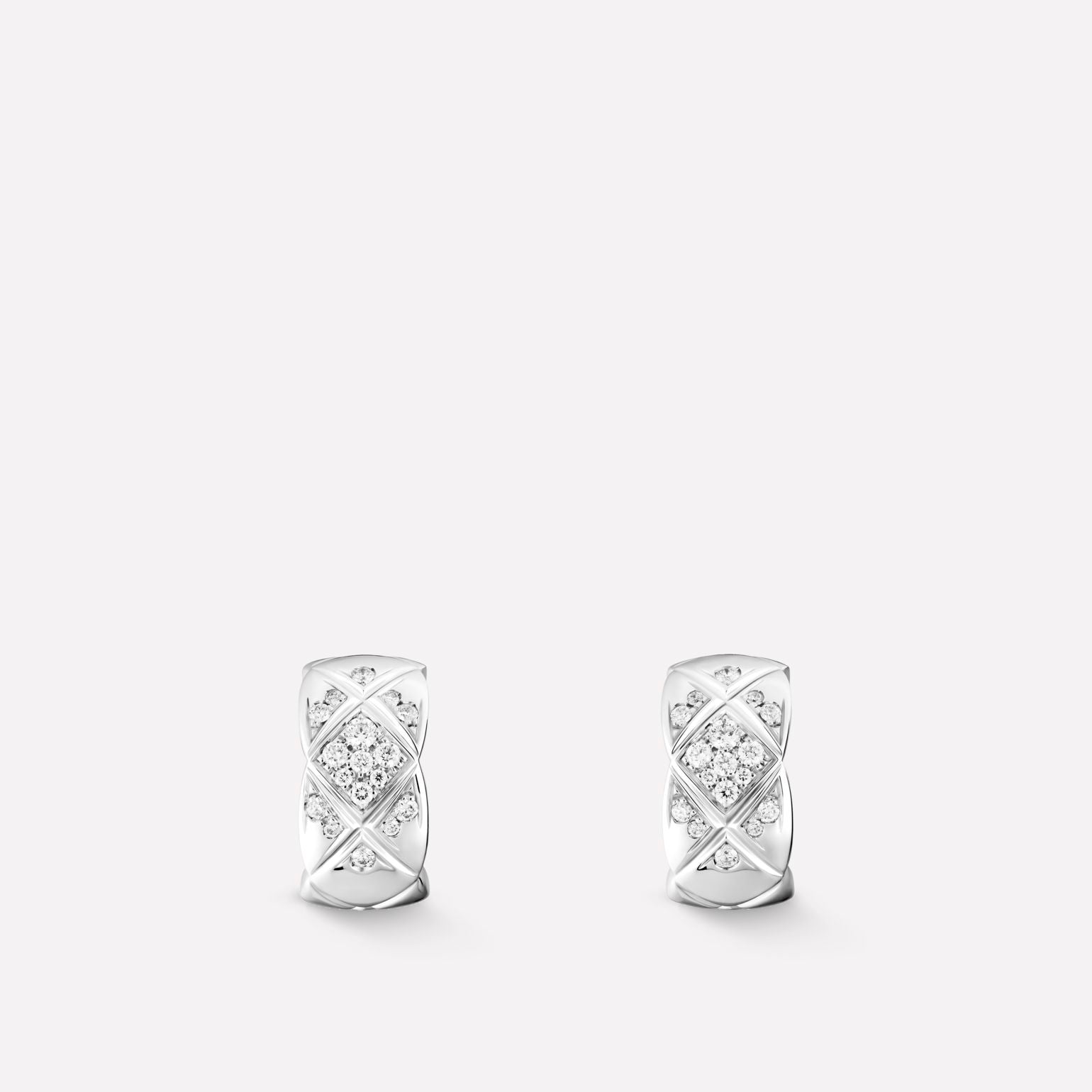 COCO CRUSH EARRINGS QUILTED MOTIF, 18K WHITE GOLD, DIAMONDS