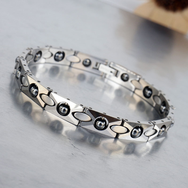 2023 New Rotatable Magnet Bead Titanium Steel Bracelet-BUNNYKACHU