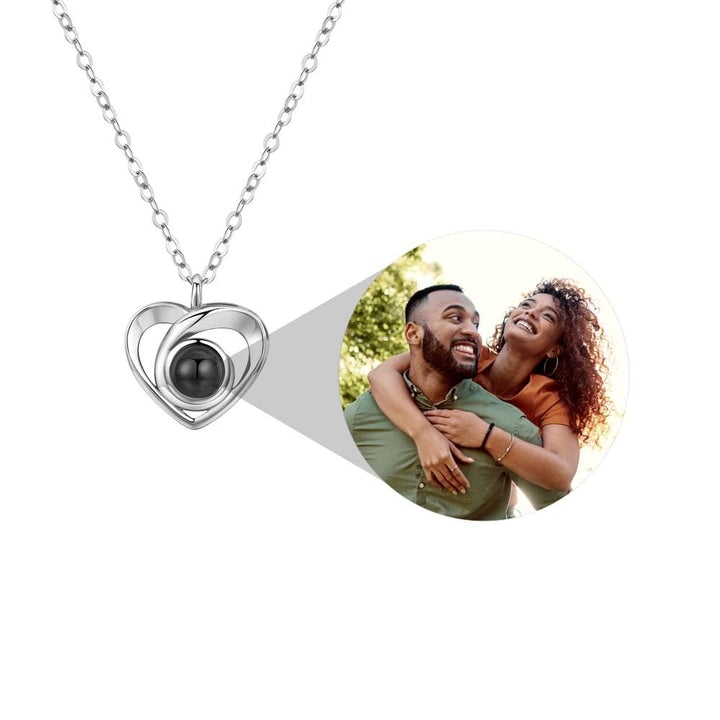 Personalized heart-shaped photo projection necklace-BUNNYKACHU