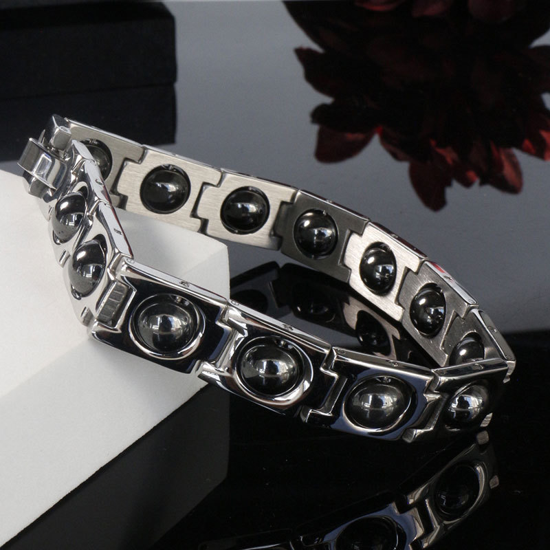 2023 New Rotatable Magnet Bead Titanium Steel Bracelet-BUNNYKACHU
