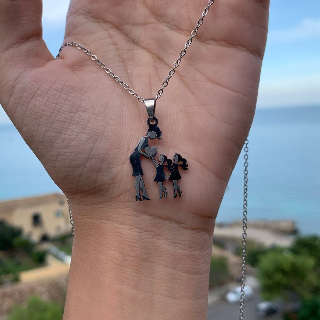 "Mom & kids" necklace-BUNNYKACHU