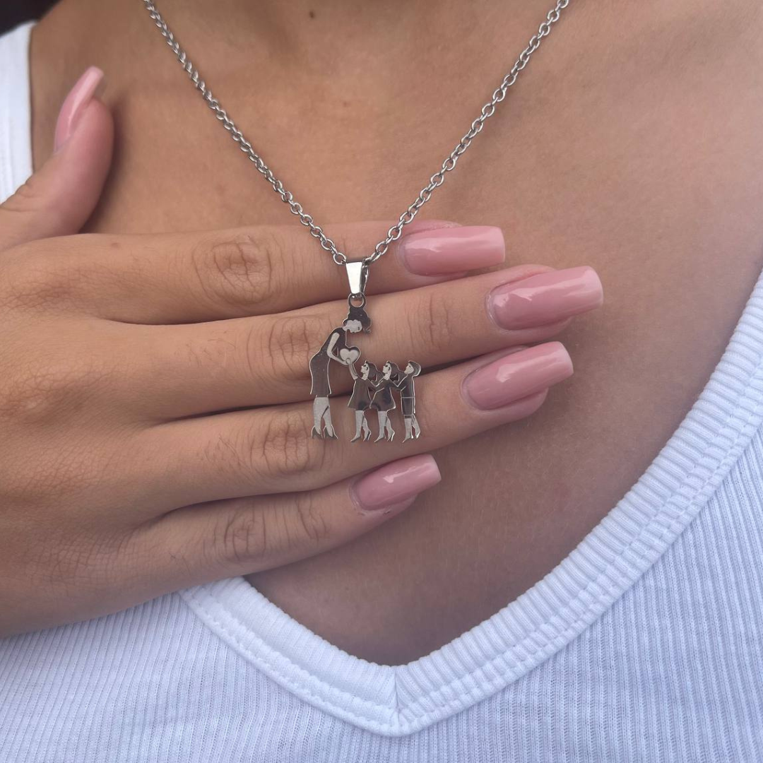 "Mom & kids" necklace-BUNNYKACHU
