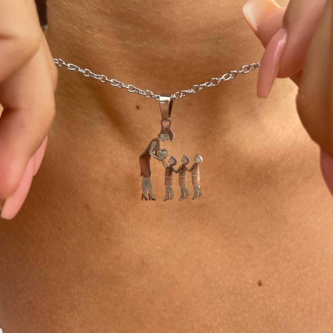 "Mom & kids" necklace-BUNNYKACHU
