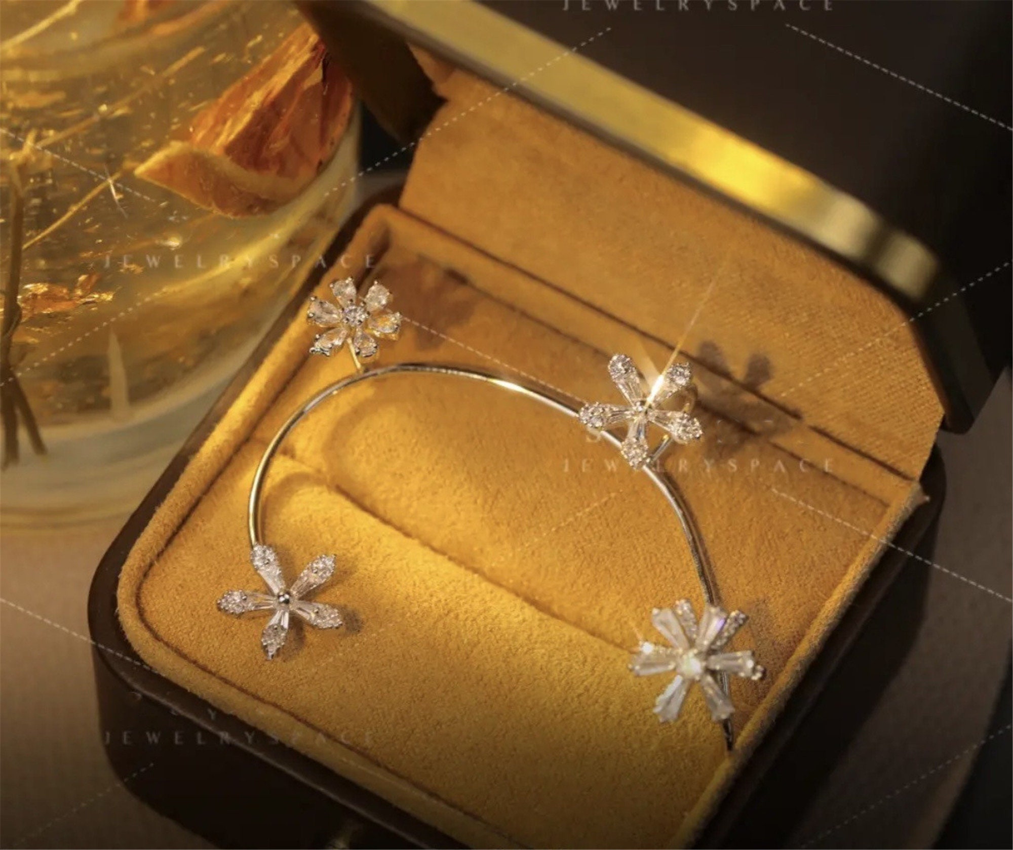 Latest Hot sale ❤️Swirling Flower Earrings-BUNNYKACHU