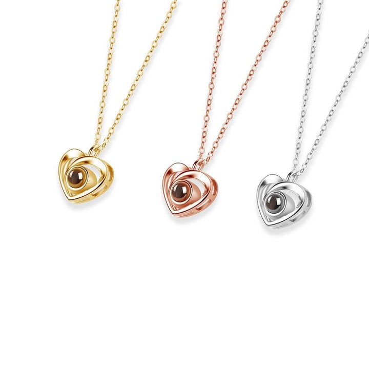 Personalized heart-shaped photo projection necklace-BUNNYKACHU