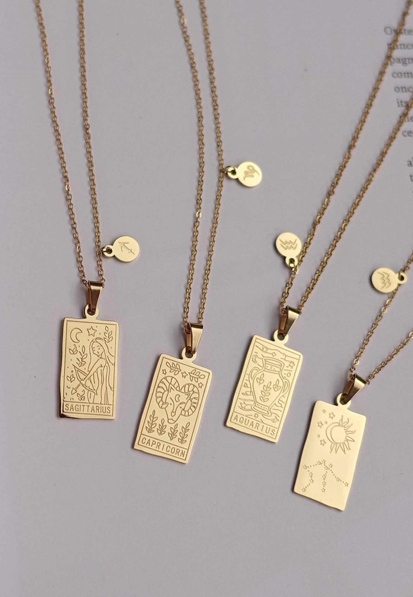 C&L ZODIAC NECKLACE (18K GOLD PLATED & STAINLESS STEEL)-BUNNYKACHU