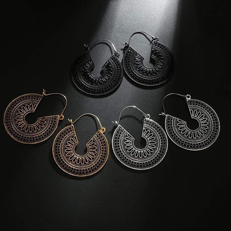 Hollow Flower Dangle Earrings-BUNNYKACHU