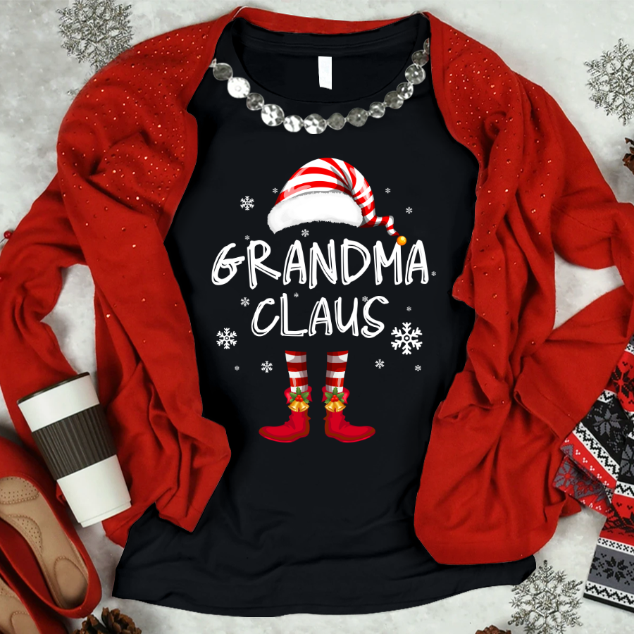 Personalized Grandma Claus Merry Christmas T-Shirt