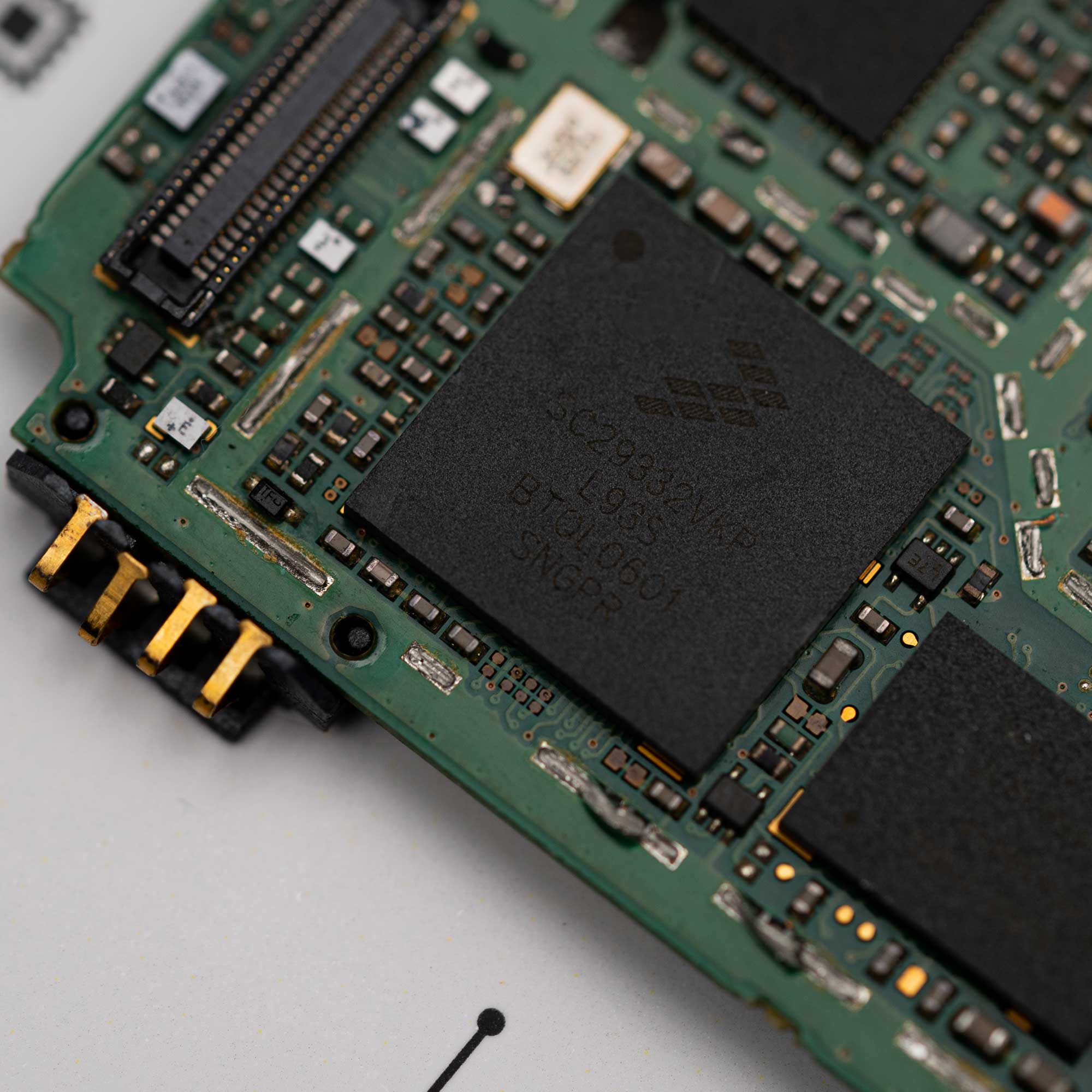 GRID® Motorola Razr V3