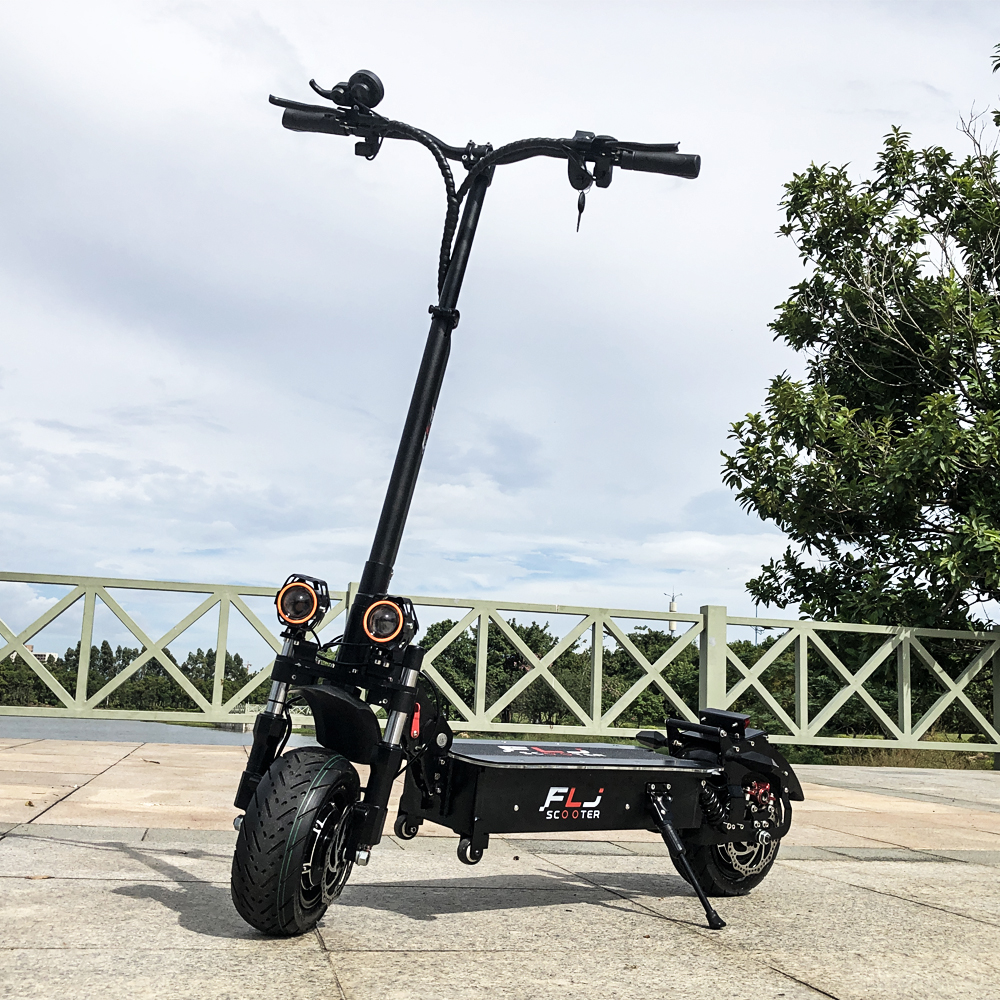 FLJ X11 11inch Dual Motor 6000W Electric Scooter with 60V 35ah battery 80-120kms range Power Off Road E-Scooter