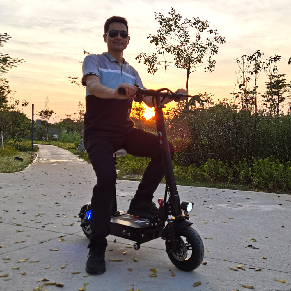 FLJ SK1 10inch 1200W Electric Scooter with 48V 25-35ah battery 80-120kms range Portable Easy Folding kick scooter