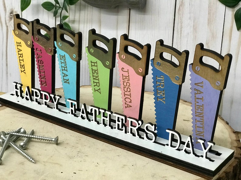 Father's Day Saw Standee- customized with the names of your family, perfect gift for dads