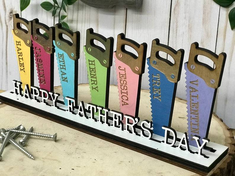 Father's Day Saw Standee- customized with the names of your family, perfect gift for dads