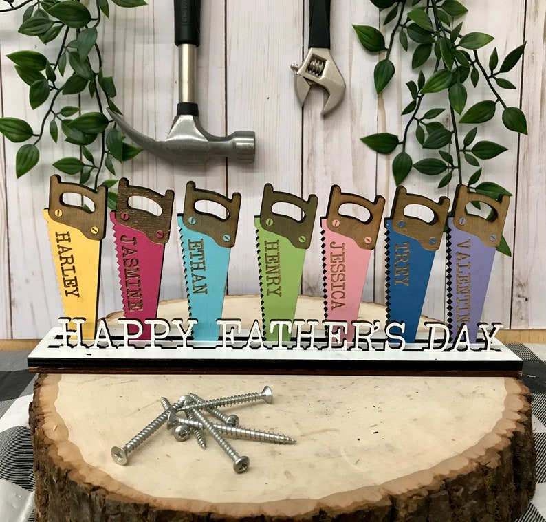 Father's Day Saw Standee- customized with the names of your family, perfect gift for dads
