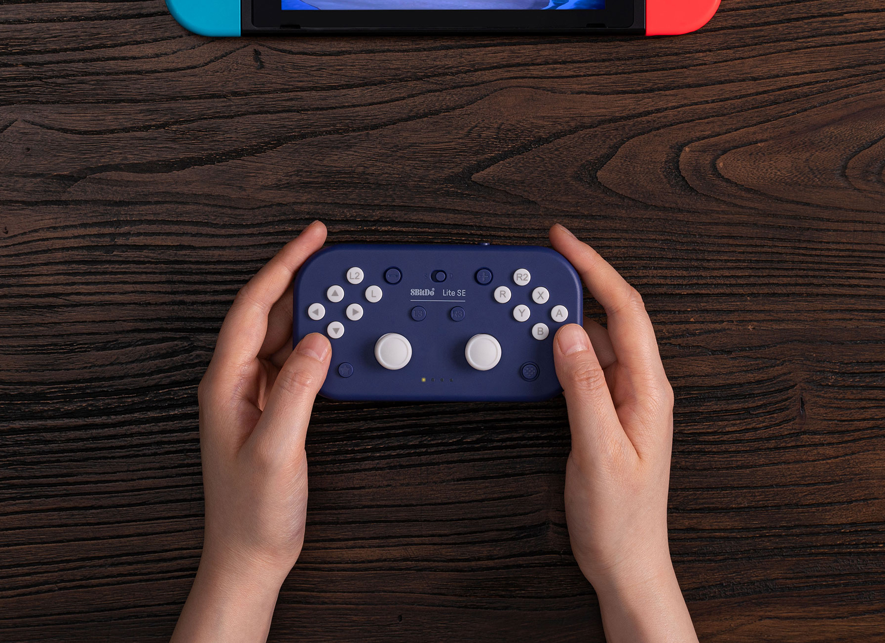 Android/Mac/PC/Switch/NES and SNES Classic C Edition Geek Theory 8Bitdo N30 Pro 2 Controller Bundle Updated 2018 Version - Includes BONUS Carrying Case 