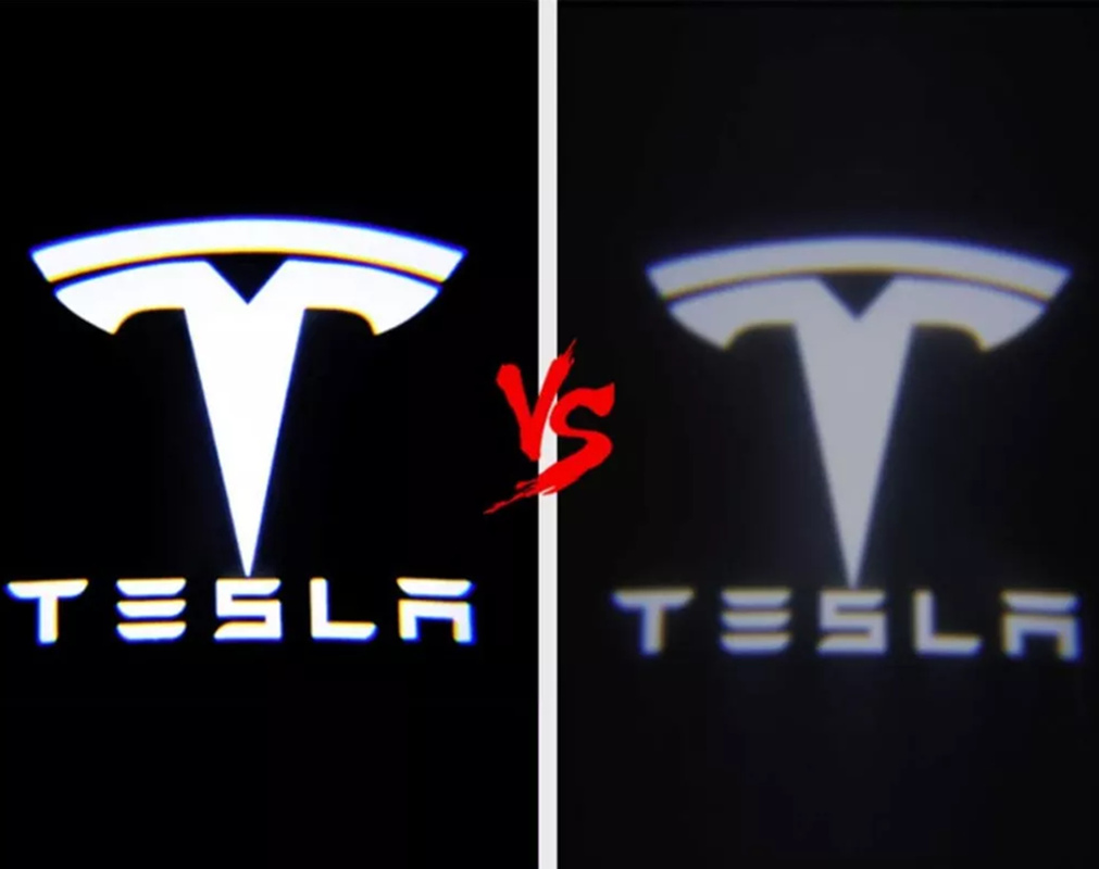 Original special plug projection light for Tesla Model 3/Y/X/S (2018-2022)
