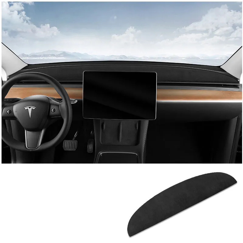 Cover for the Tesla Model 3/Y Dashboard Pad