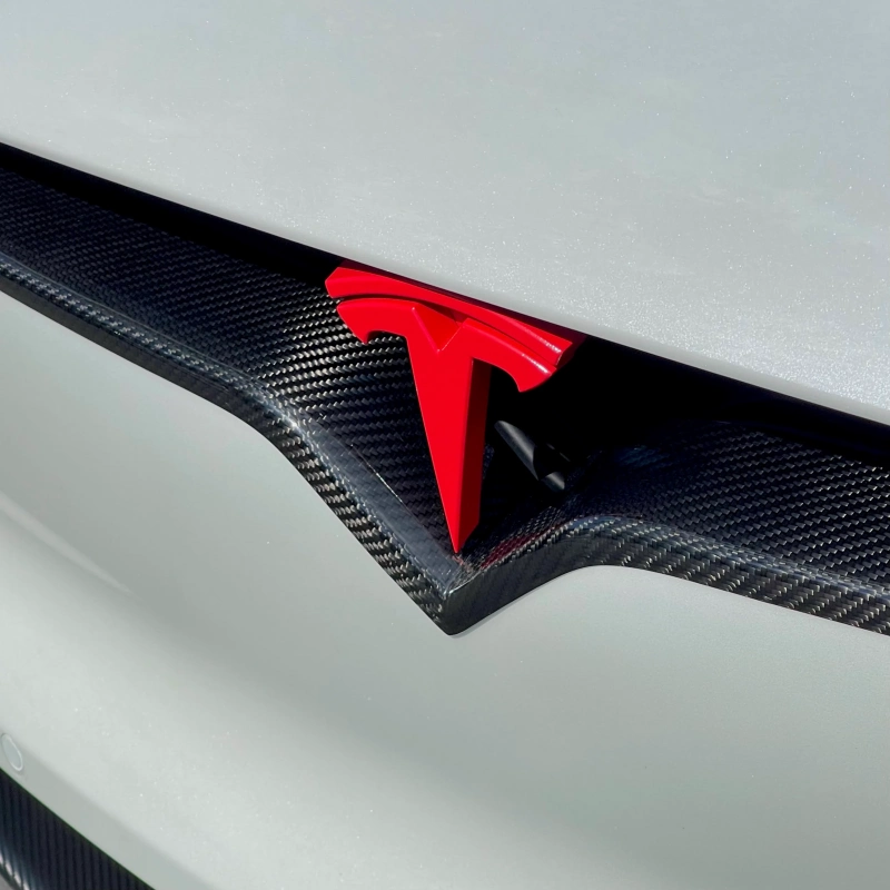 Model S Front End Inlay - Real Molded Carbon Fiber(2015-2024)