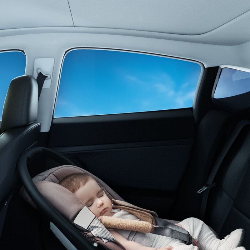 Retractable Glass Roof Sunshade for Tesla Model 3/Y