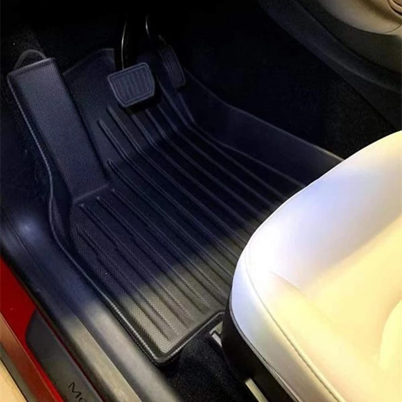 Floor Mats for the Tesla Model Y 3D - Left rudder