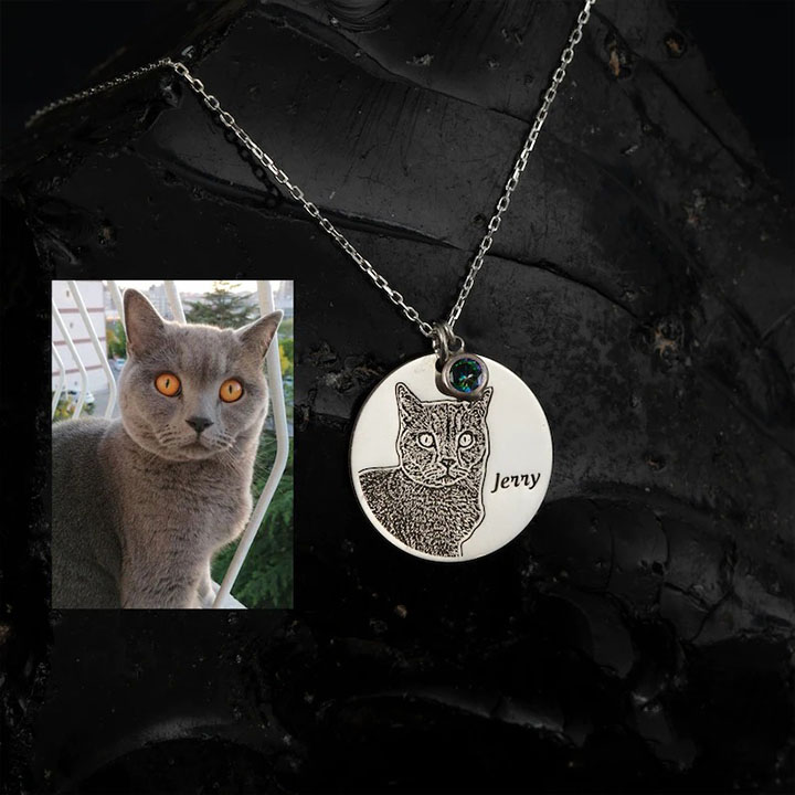 Pet Photo Necklace in Sterling Silver, Pet Memorial Gift, Dog Necklace, Engraving Pet Necklace, Pet Remembrance Jewelry, Gift for Pet Lover