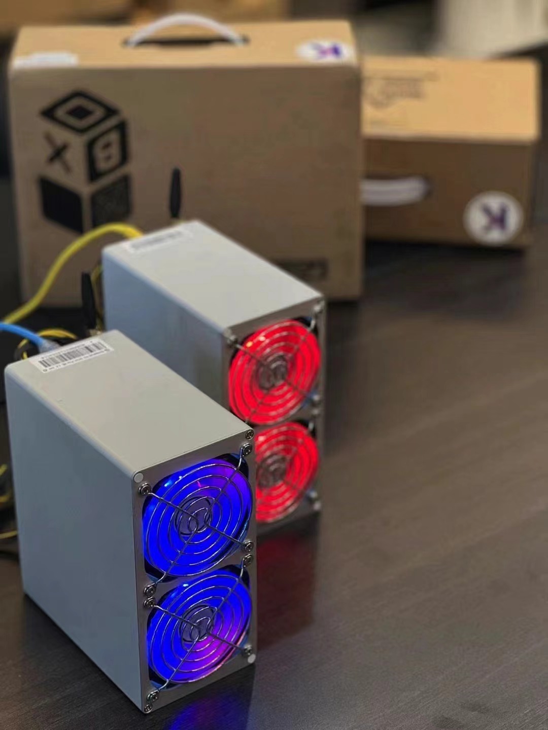 New Release Goldshell Mini Doge Pro 205MH/s 220W Miner WiFi   with PSU Dogecoin& Ltcconin