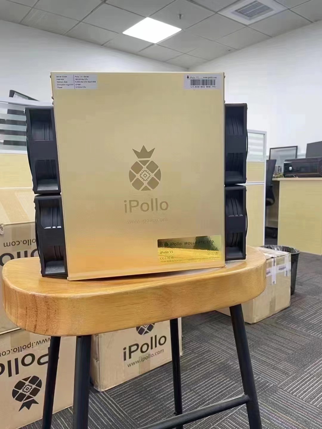 Brand New in stock iPollo V1 3600Mh/s 3100W Ethash/ETH Asic Miner with PSU and Cord Most Powerful ETH Miner