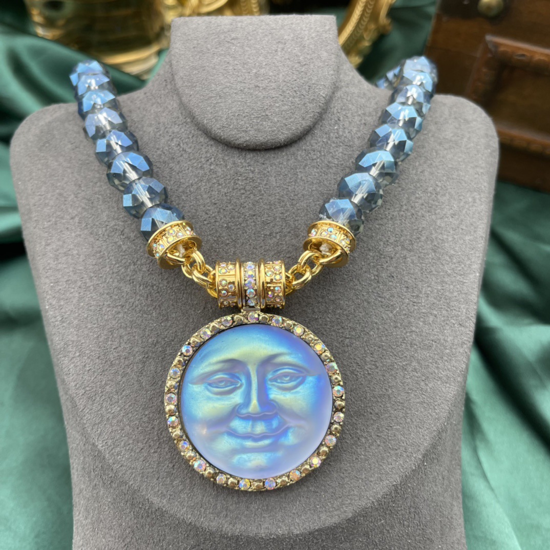 Luxurious Moonstone Moon Face Necklace