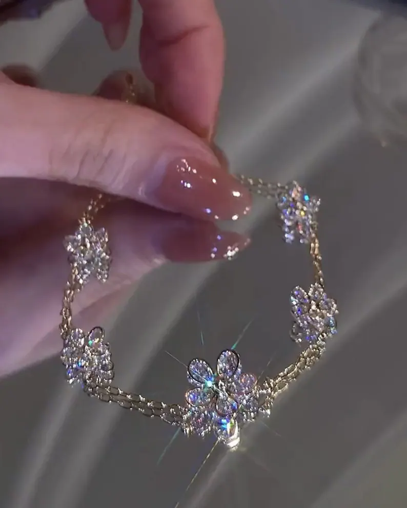 Dainty Sparkling Crystal Floral Bracelet