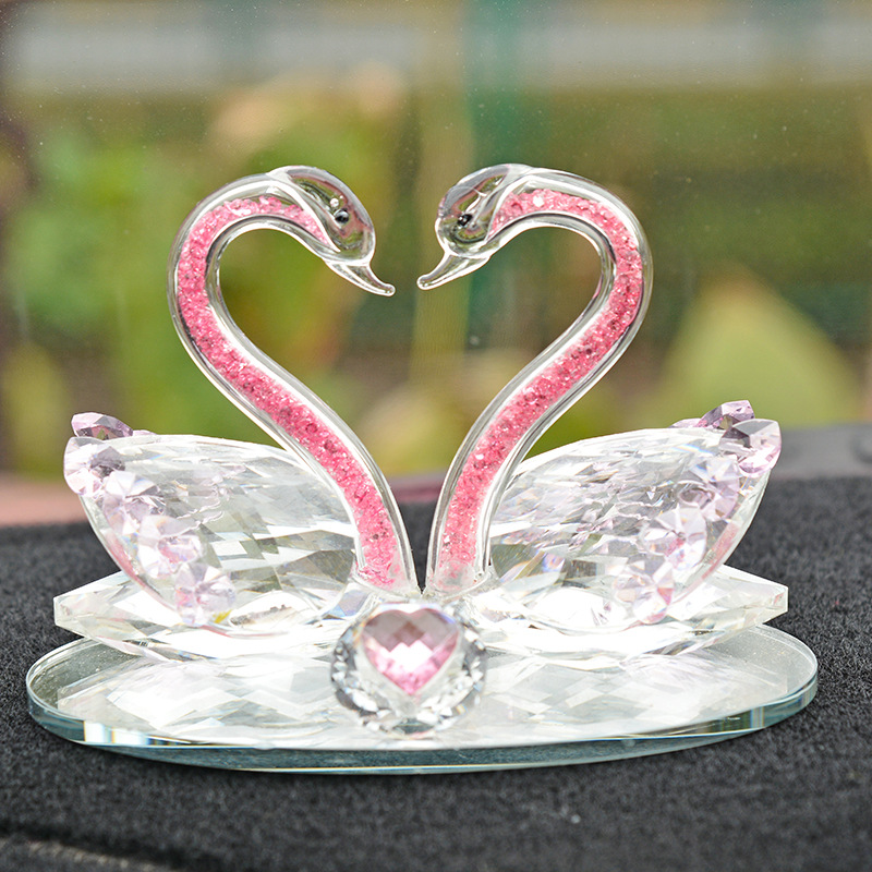 Crystal Couple Swan Figurine