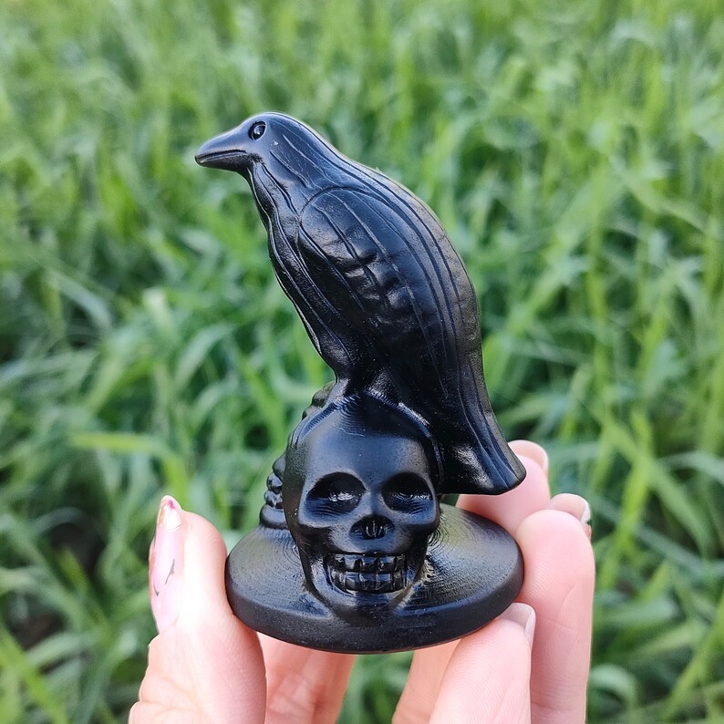 Hand Carving Obsidian Bird with Skulls