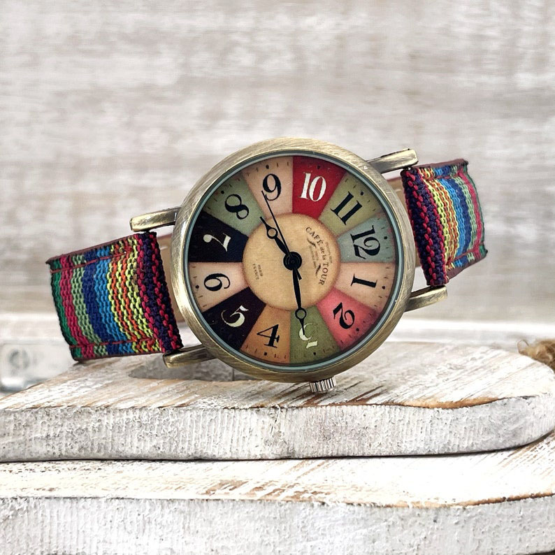 Watches for women with multicolour rainbow pattern