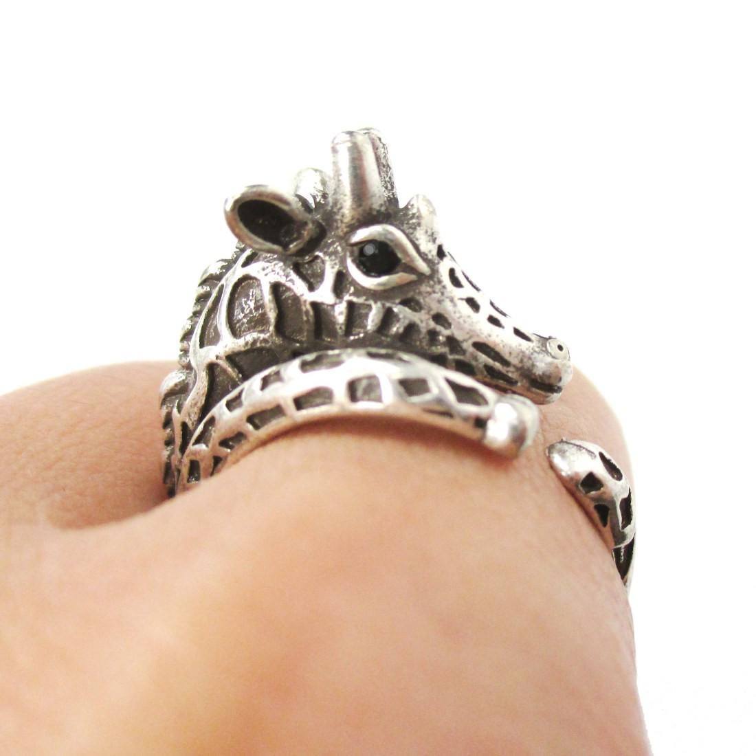 Detailed Giraffe Shaped Spotted Animal Wrap Ring in Silver | US Sizes 4 to 8.5