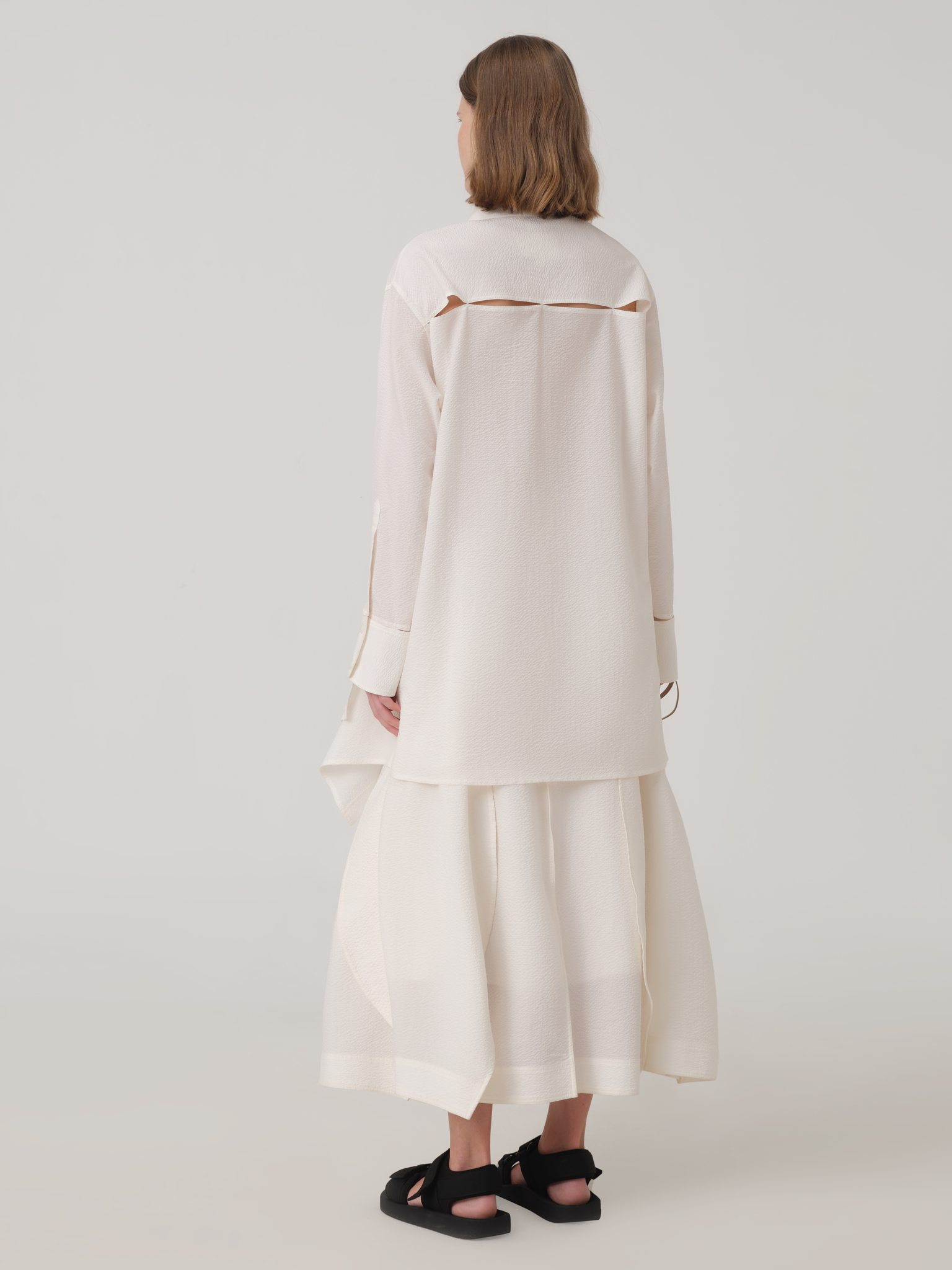 OVERSIZED LONG SLEEVE CUT-OUT COTTON SHIRT