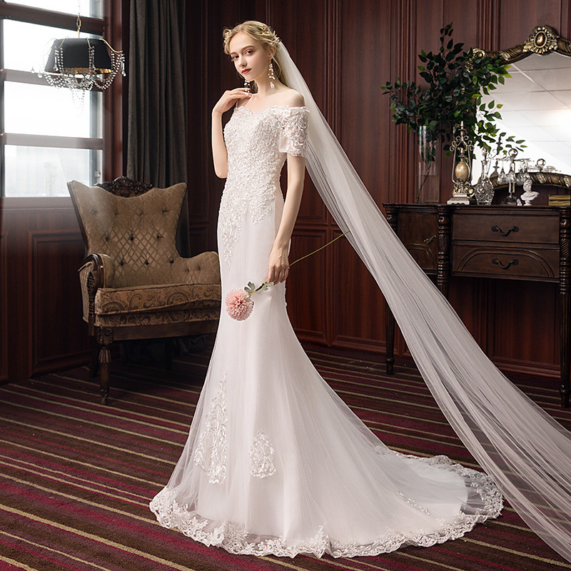 V Neck Tulle Ball Gown Wedding  Dresses  With Long Sleeve  