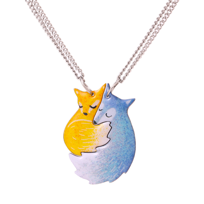 Hand-painted Fox and Wolf Embracing Couple Pendant Necklace-YITUB