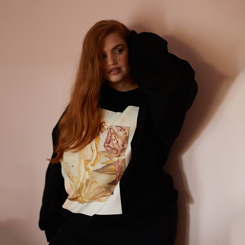 Women's Printed Pullover Sweater Oil Painting Girl Loose Casual Black Apricot