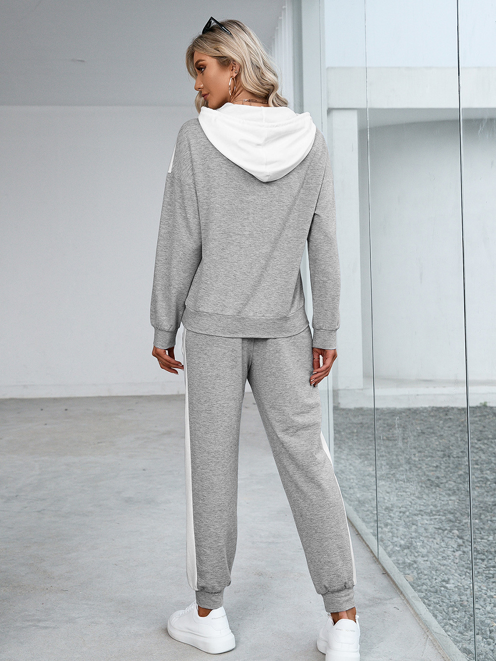 Women's Grey Stitched Sportswear Hooded Pullover Sweatshirt Trousers Casual Suit