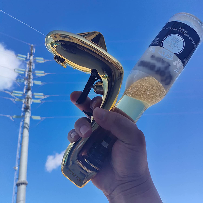 Shark sprayer-dressweeks