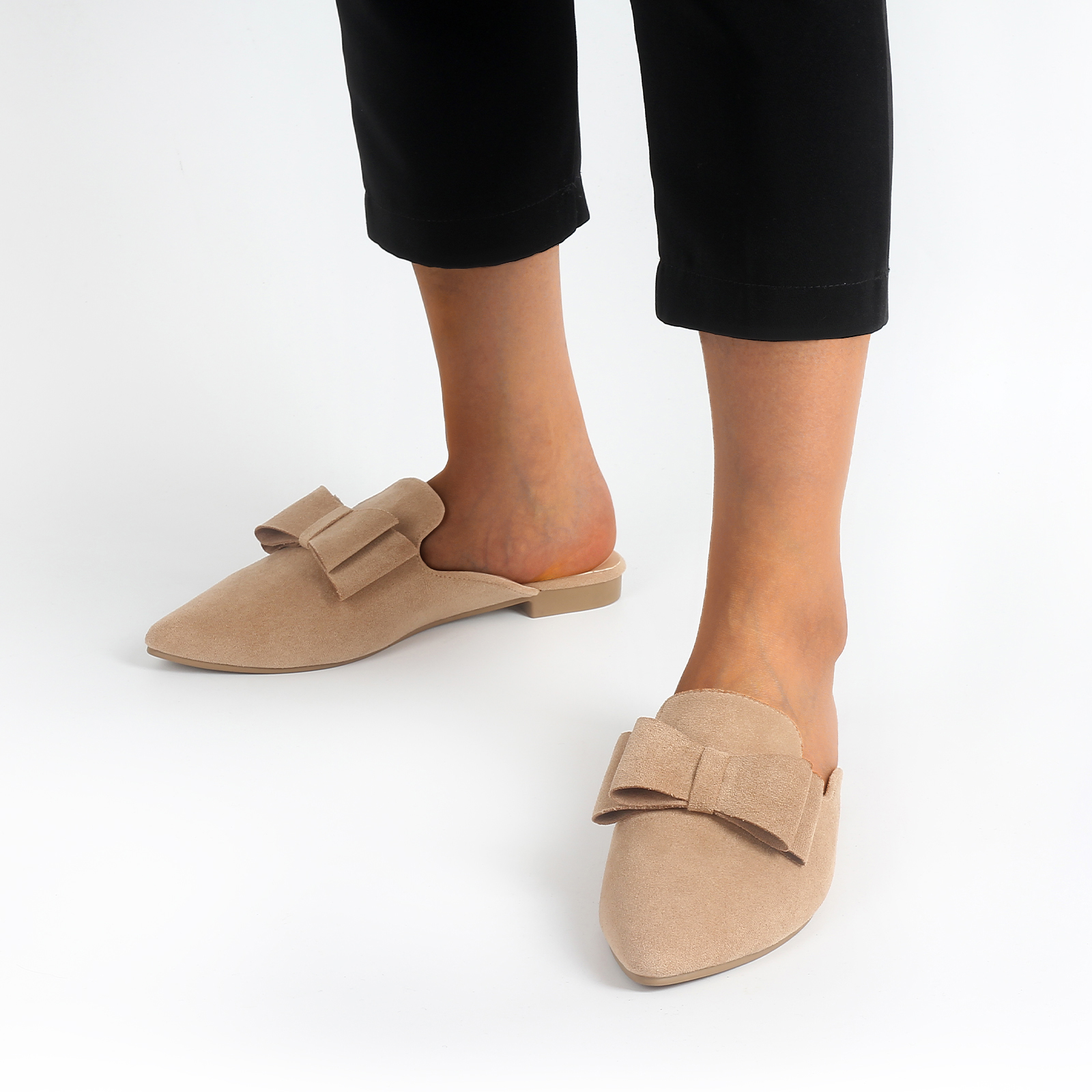 MUSSHOE Bow Suede Mules