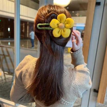 Plush flower clip