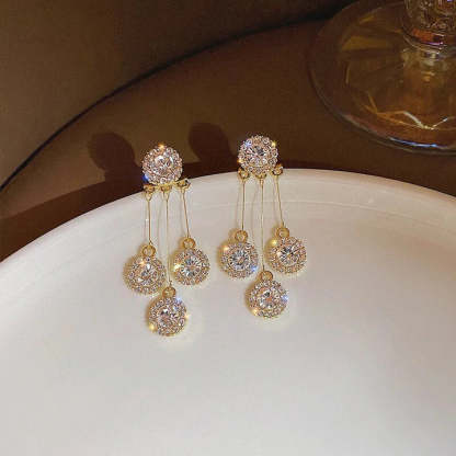 2023 Zircon Round Petal Earrings