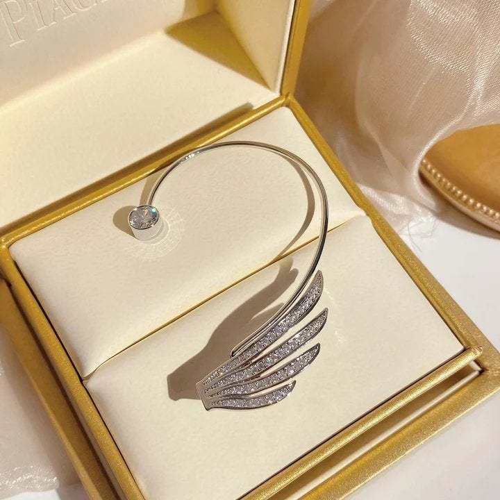 🔥Angel wing earrings🔥