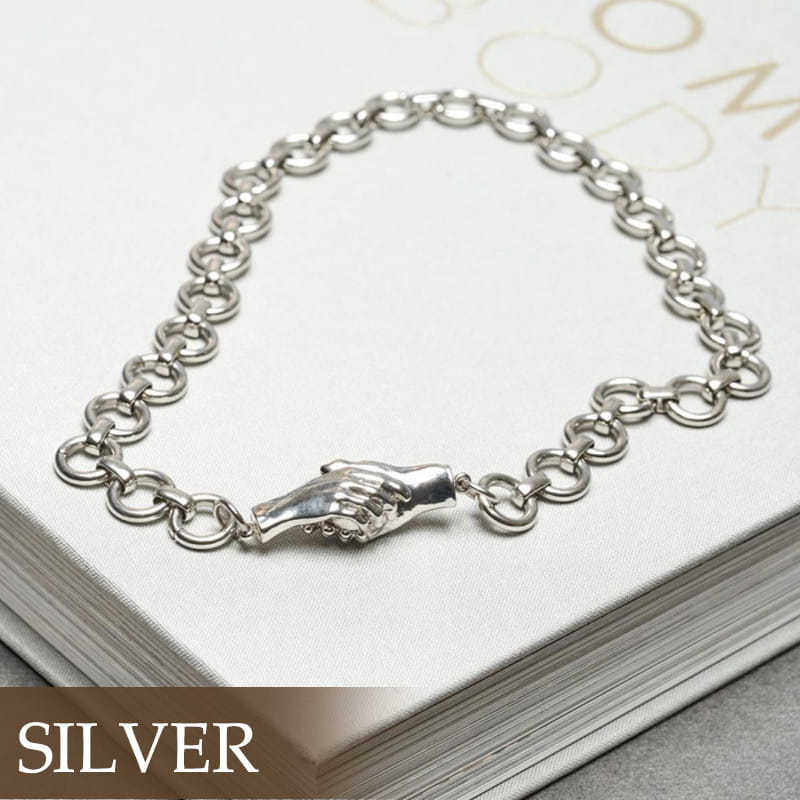 Simple Magnetic Necklace/Clavicle Chain