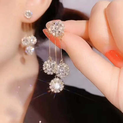 2023 Zircon Round Petal Earrings