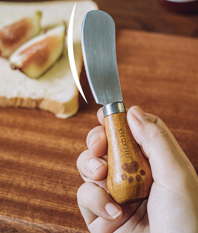 Cheese Spreaders with Bamboo Handle