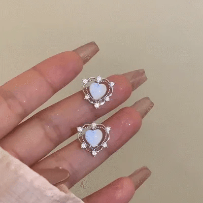 Glittering diamond love 925 Sterling Silvers earring