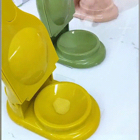 Forma do pierogów w akcji