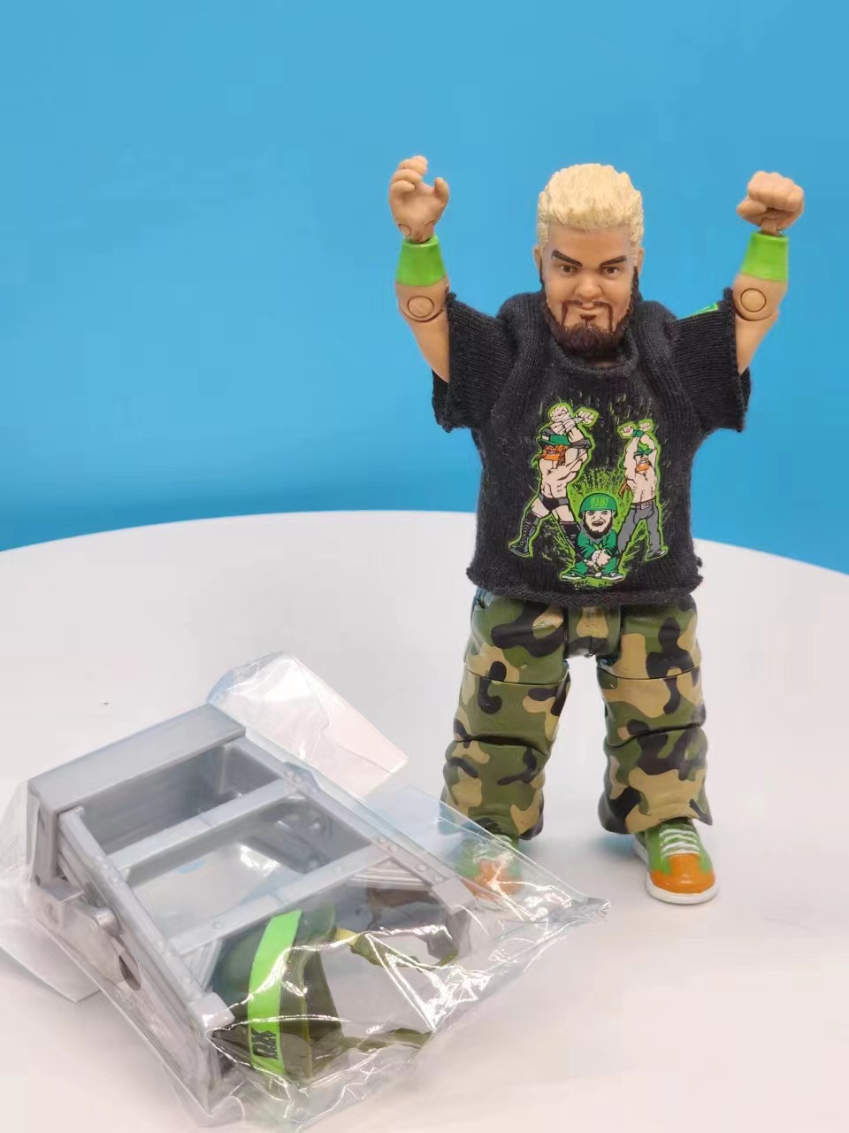 WWE Mattel Hornswoggle