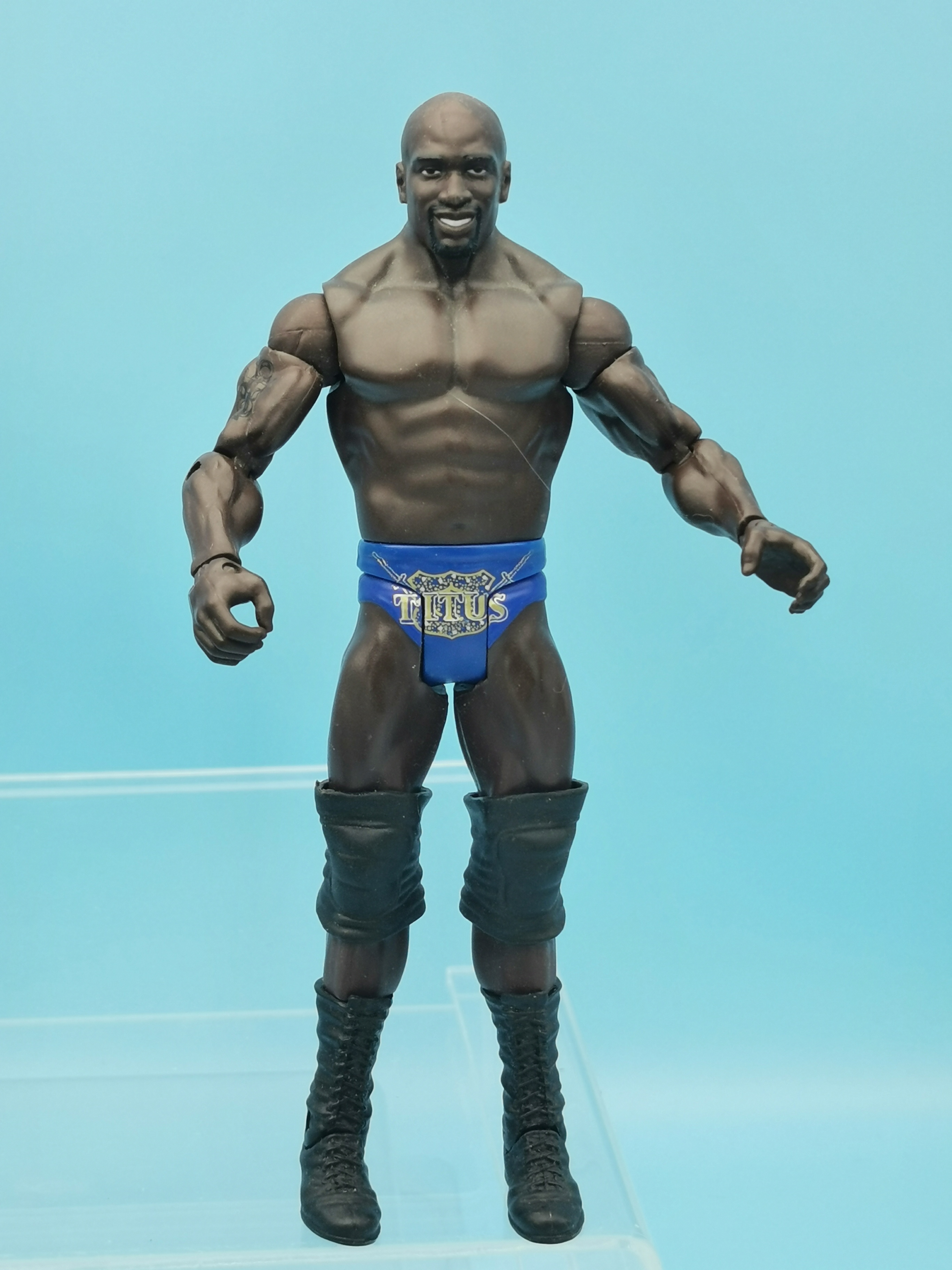 WWE Mattel Basic Titus O'Neil
